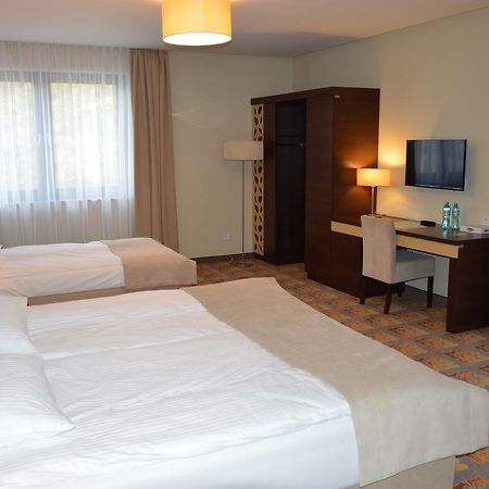 Hotel Via Baltica Lomza Ngoại thất bức ảnh
