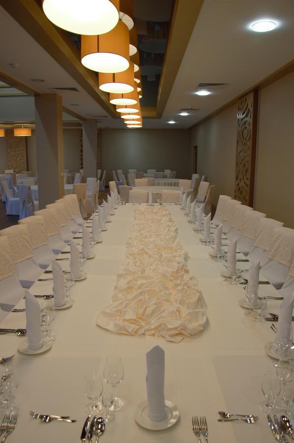 Hotel Via Baltica Lomza Ngoại thất bức ảnh
