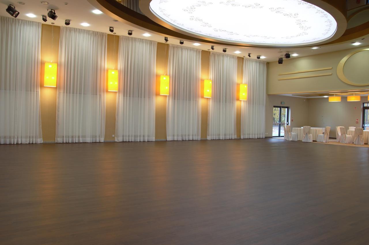 Hotel Via Baltica Lomza Ngoại thất bức ảnh